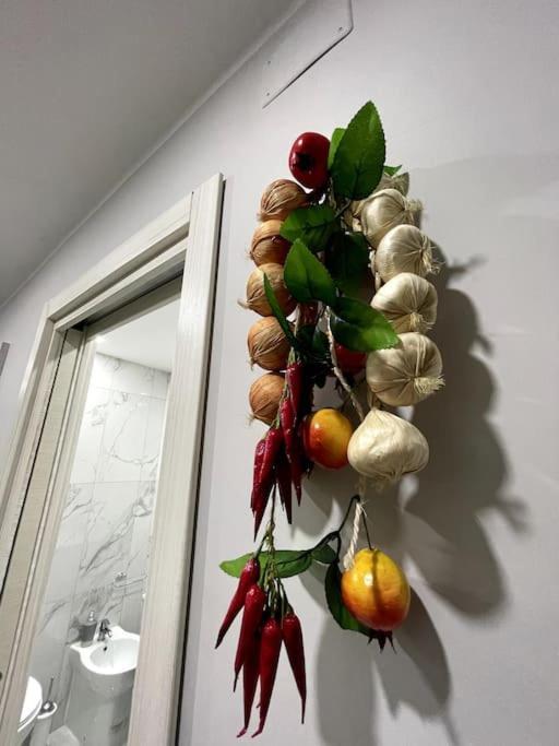 White House Spacca Napoli Luaran gambar