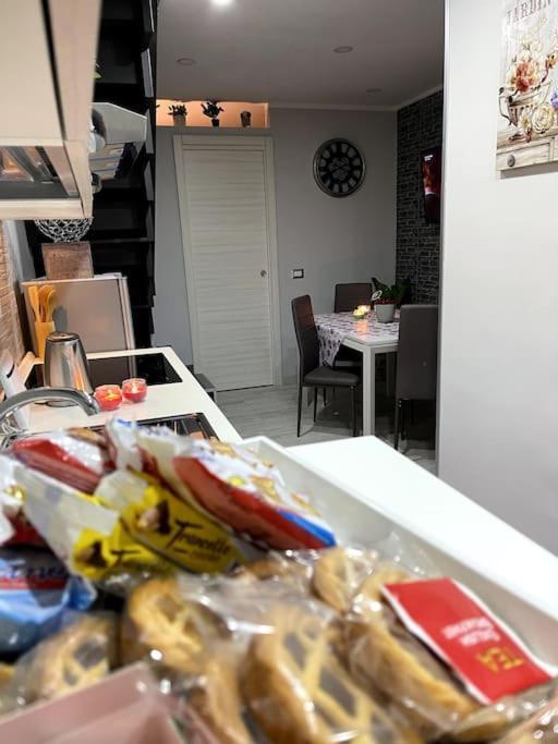 White House Spacca Napoli Luaran gambar